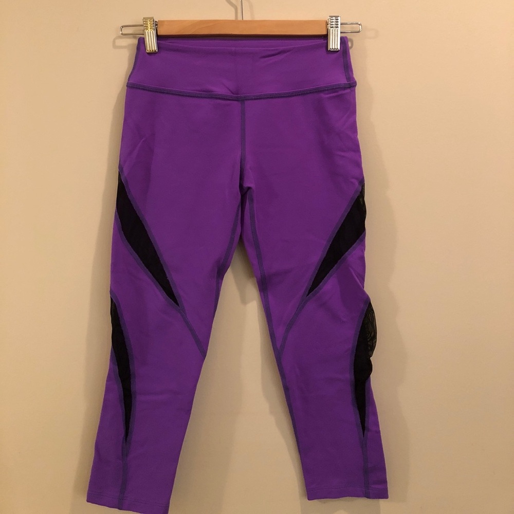 Beyond yoga capris with cute cutouts